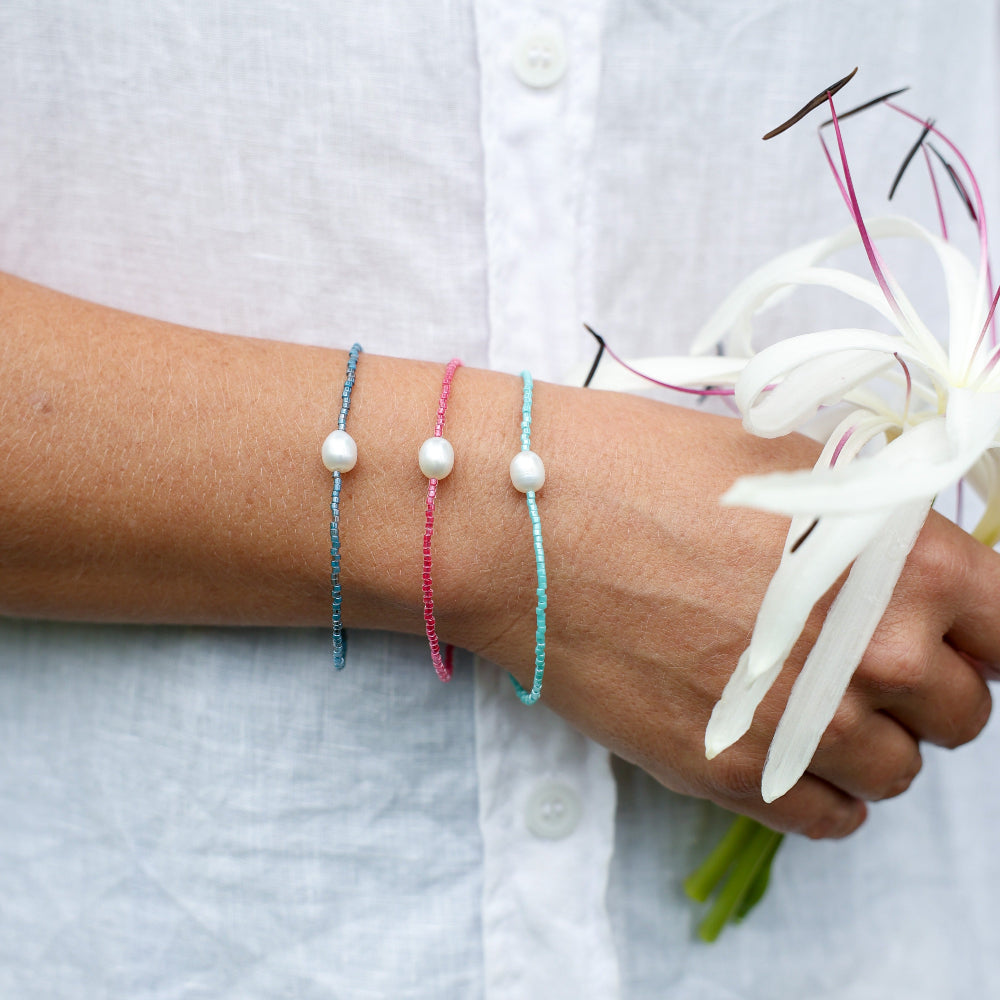 Cloud Bracelet with Solitaire Pearl