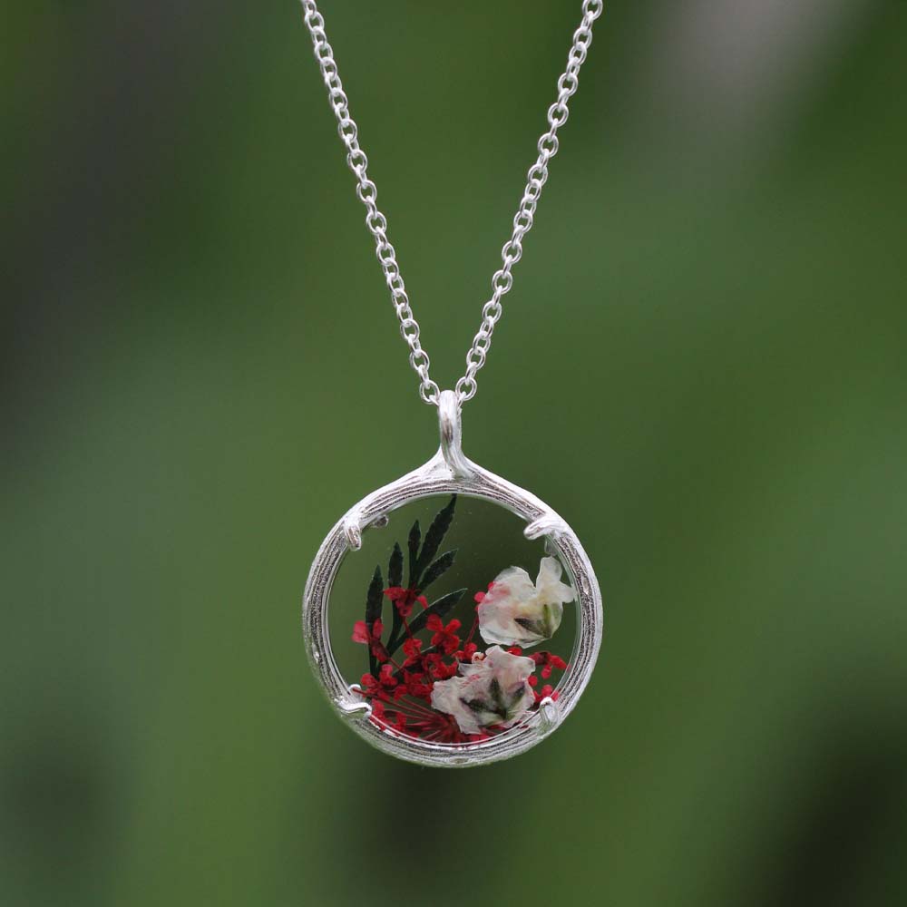 Small Botanical Necklace - Paradise