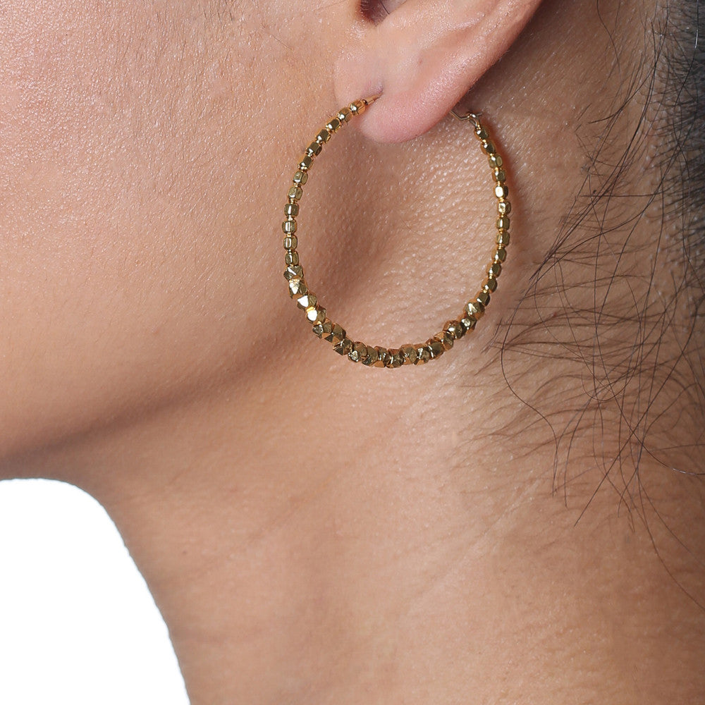 faceted 18k gold hoop earrings