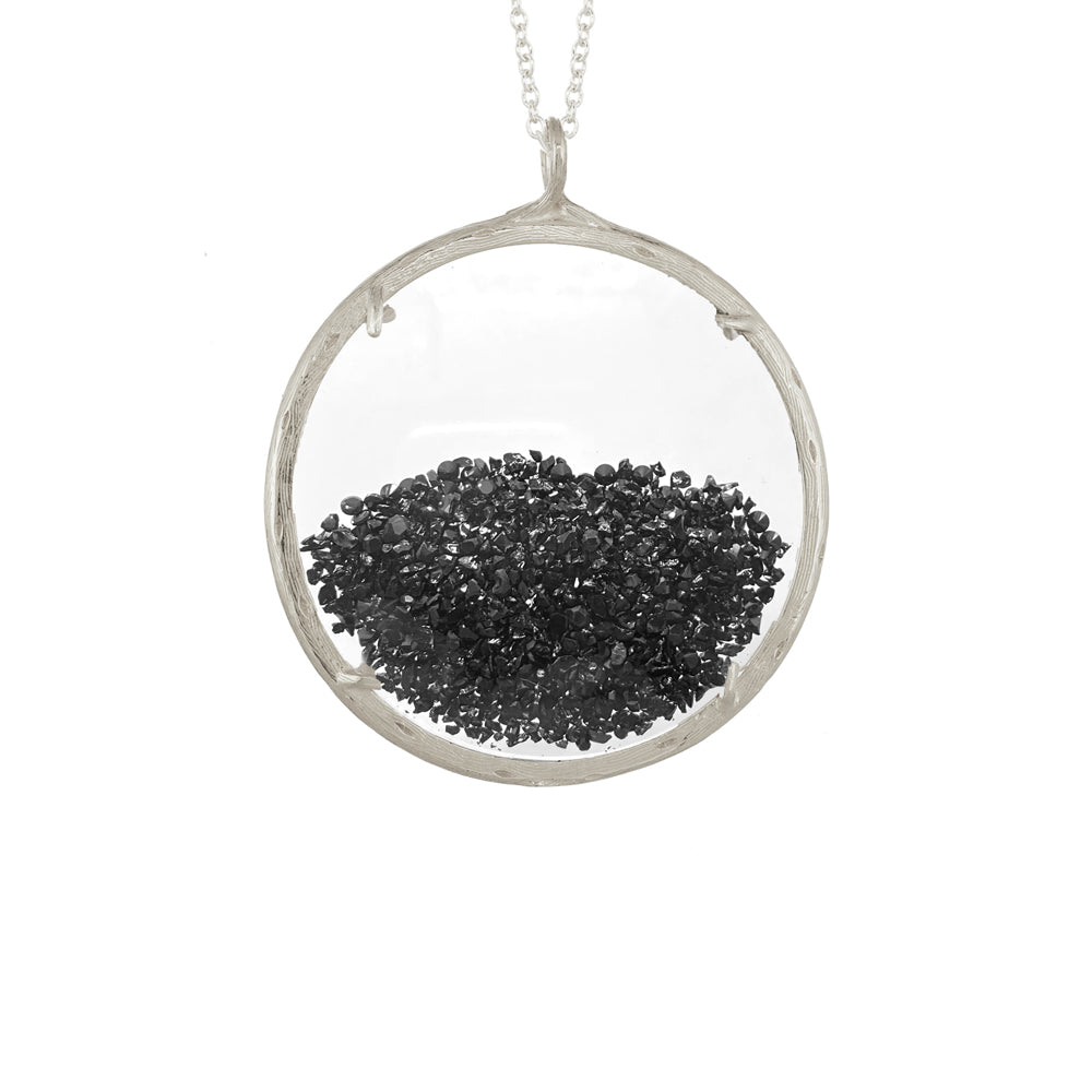 Extra Large Shaker Necklace in Black Spinel