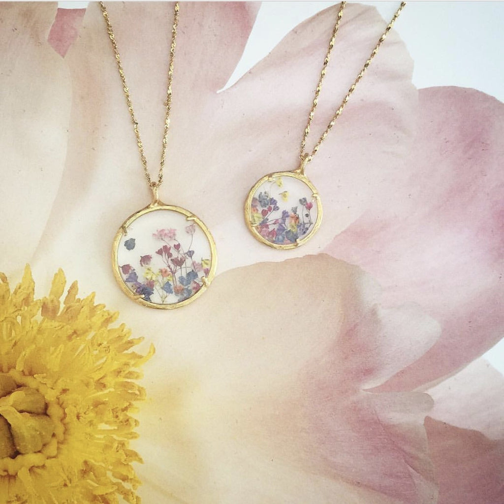 Catherine weitzman on sale botanical necklace