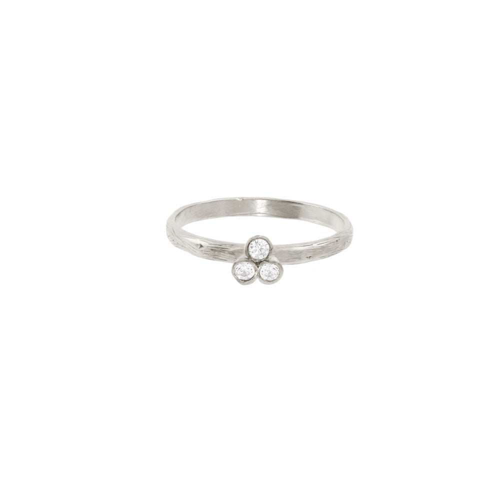 Seed Pod Solitaire Cluster Ring