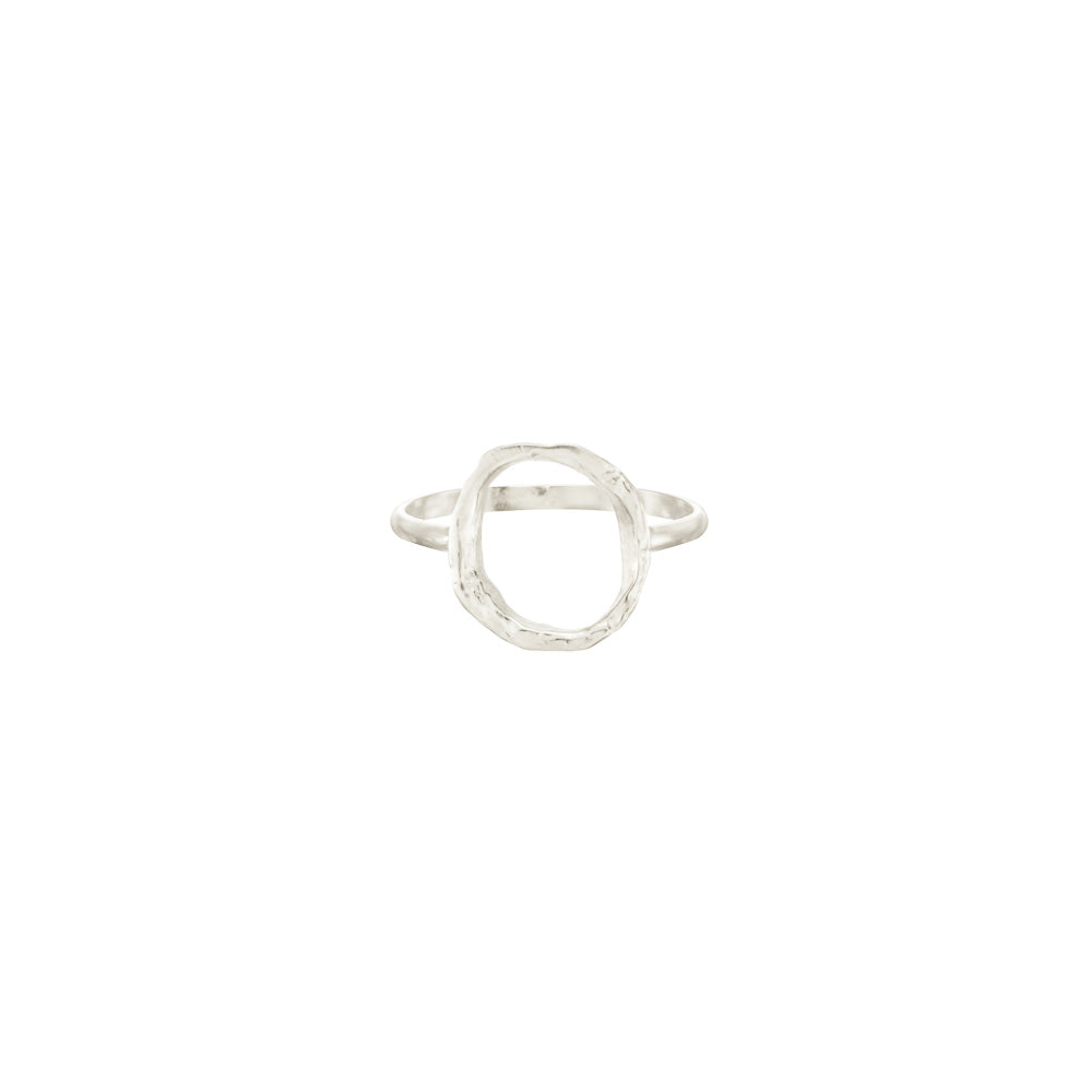 Small Opihi Circle Ring